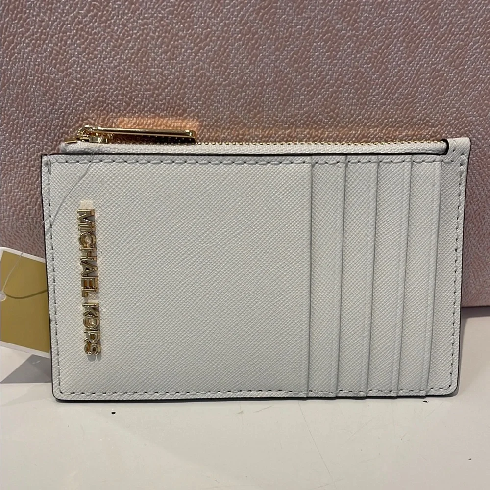 MICHAEL KORS Jet Set Travel Md Top Zip Leather Card Case Wallet  Optic White
